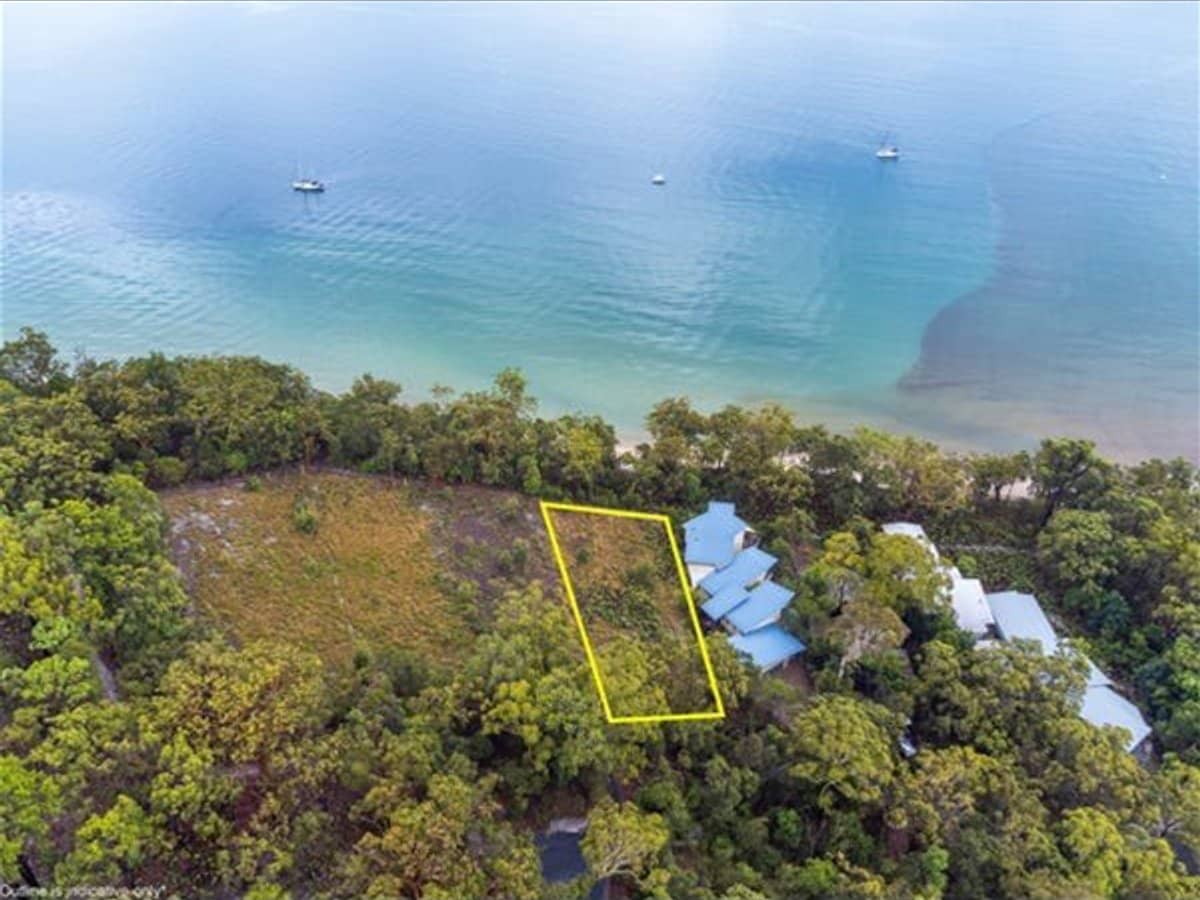 685 Upper Satinay Court, FRASER ISLAND - Thumbnail 3