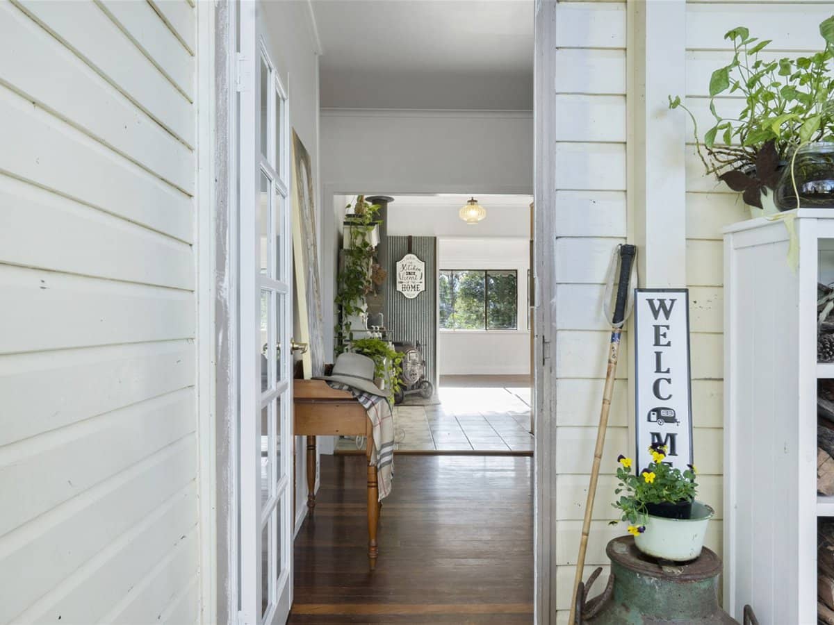 7392 Cunningham Highway, MOUNT EDWARDS - Thumbnail 3