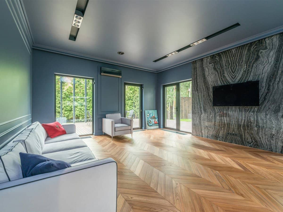 8A Cloudland, BUSHMEAD - Thumbnail 18