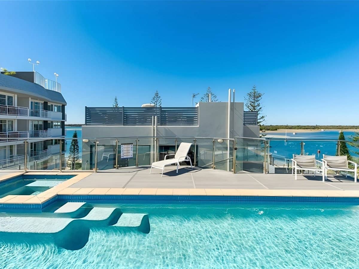 508 Marine Parade, BIGGERA WATERS - Thumbnail 1