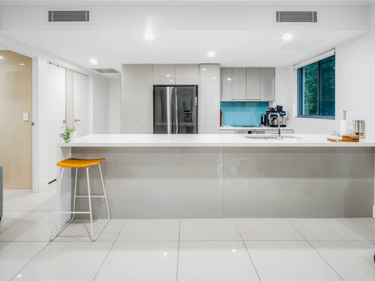 508 Marine Parade, BIGGERA WATERS - Thumbnail 5