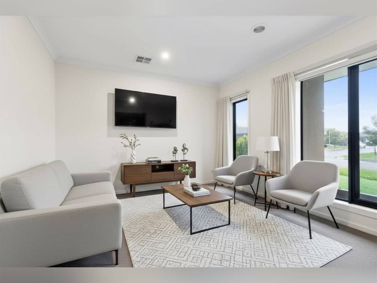 45 fewster Circuit, MICKLEHAM - Thumbnail 2