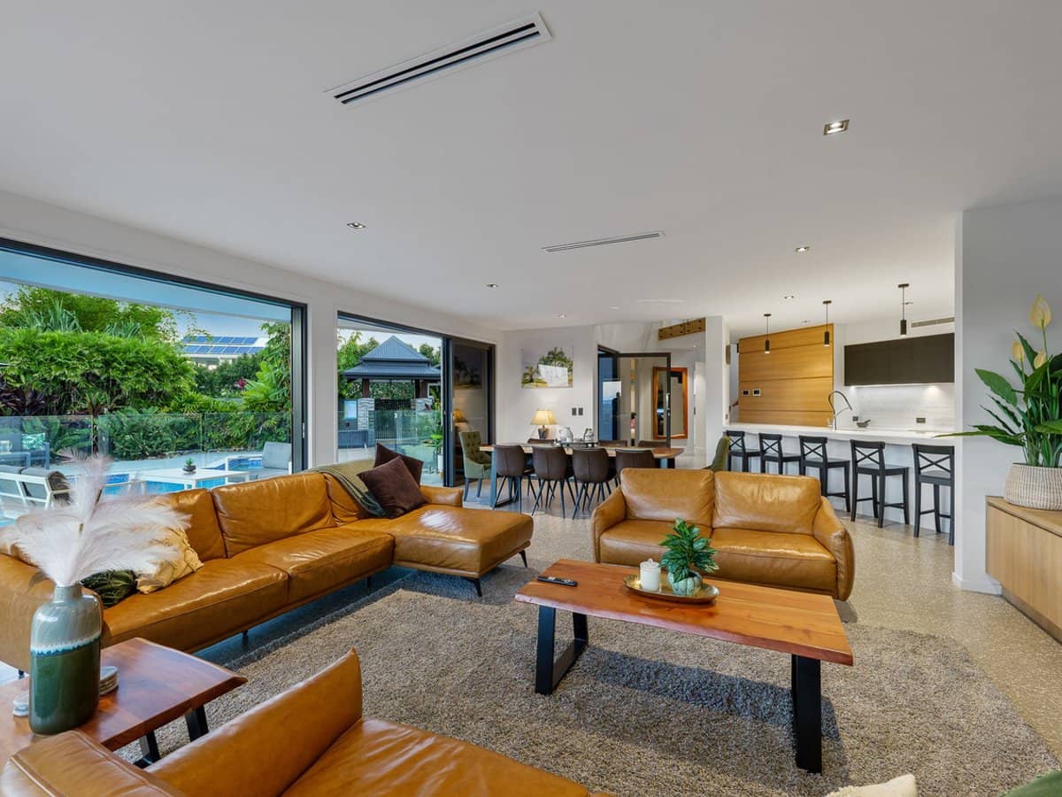 65 Montego Hills Drive, KINGSHOLME - Thumbnail 3