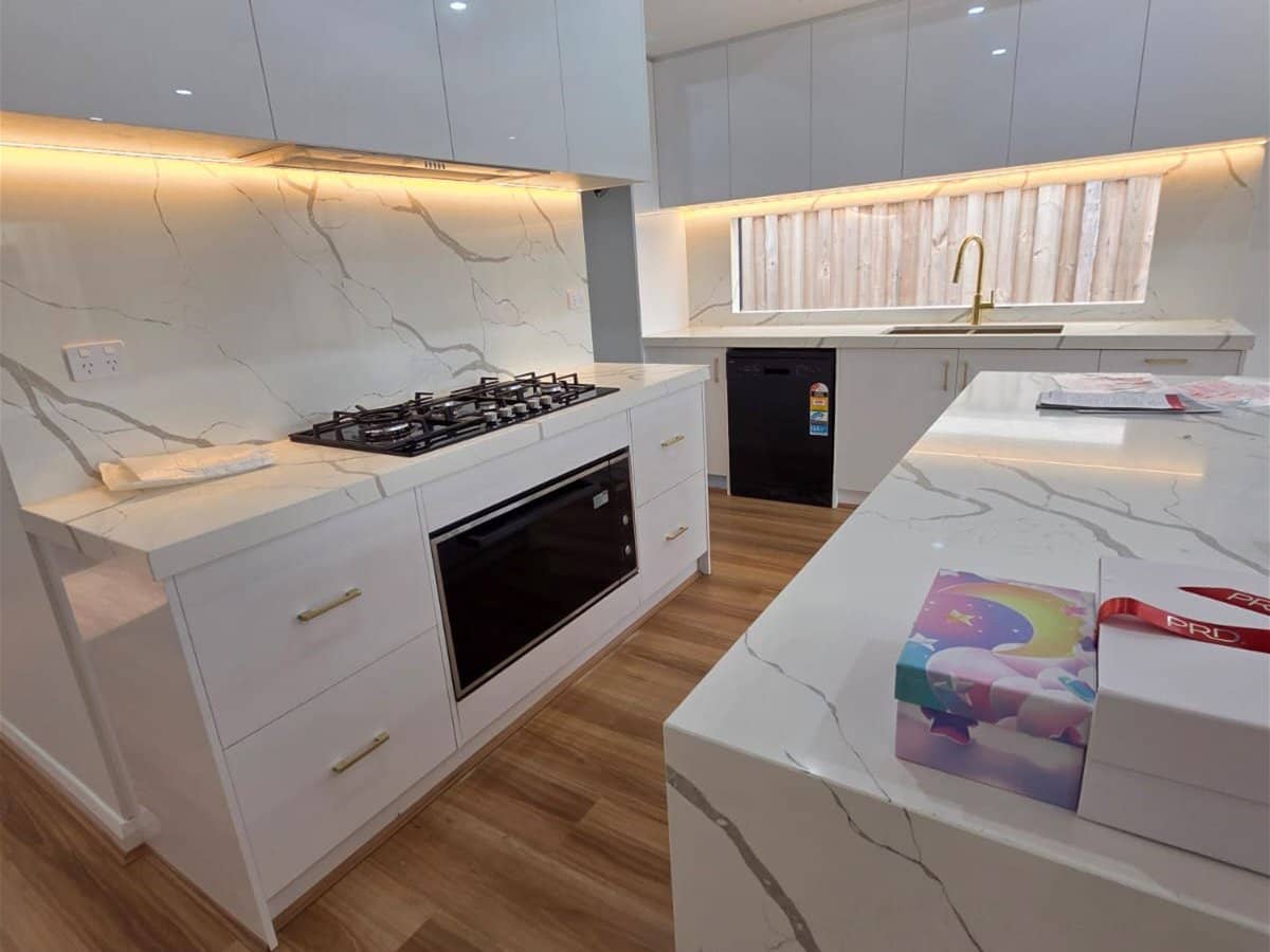 106 Wirranda Drive, CLYDE NORTH - Thumbnail 4