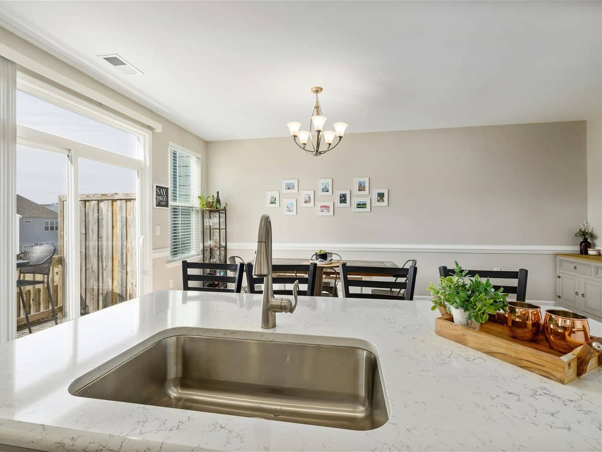 1007 Chandler, WALLOON - Thumbnail 4