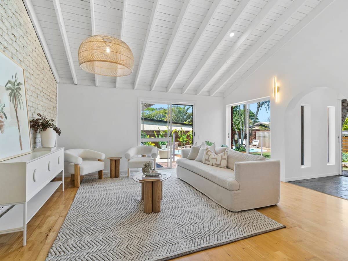 13 Hopbush Street, Palm Beach - Thumbnail 6