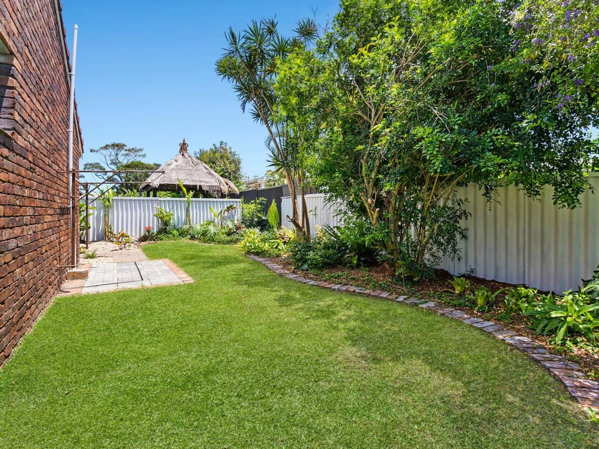 13 Hopbush Street, Palm Beach - Thumbnail 20