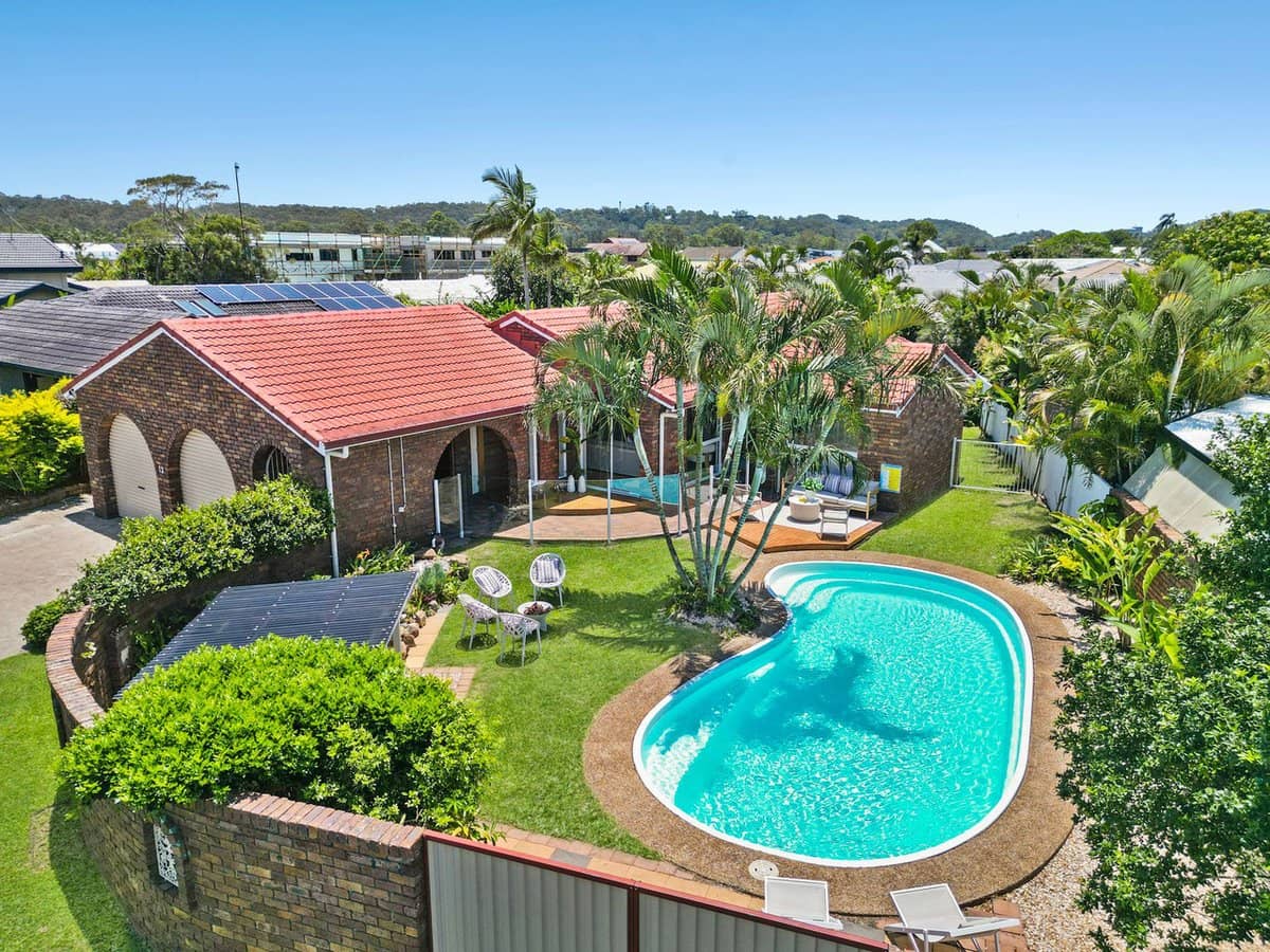 13 Hopbush Street, Palm Beach - Thumbnail 5