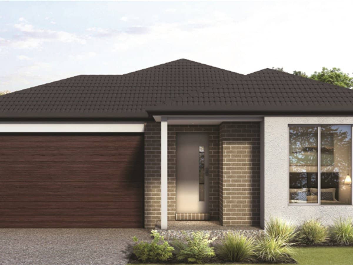 Lot 122 Canter Circuit, CLYDE NORTH - Thumbnail 1