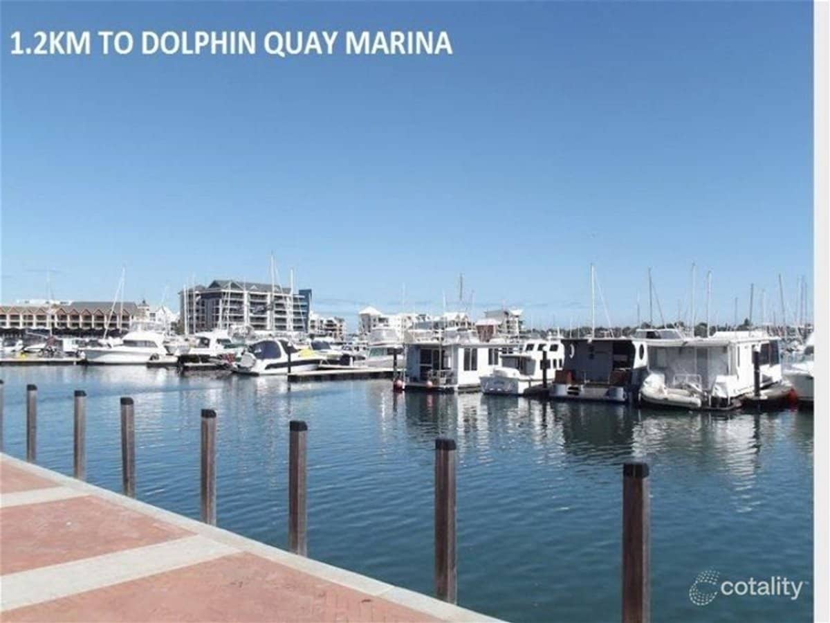 18 Mippi Road, HALLS HEAD - Thumbnail 7