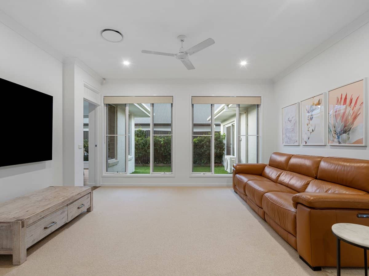 20 Bellthorpe Road, ORMEAU - Thumbnail 9