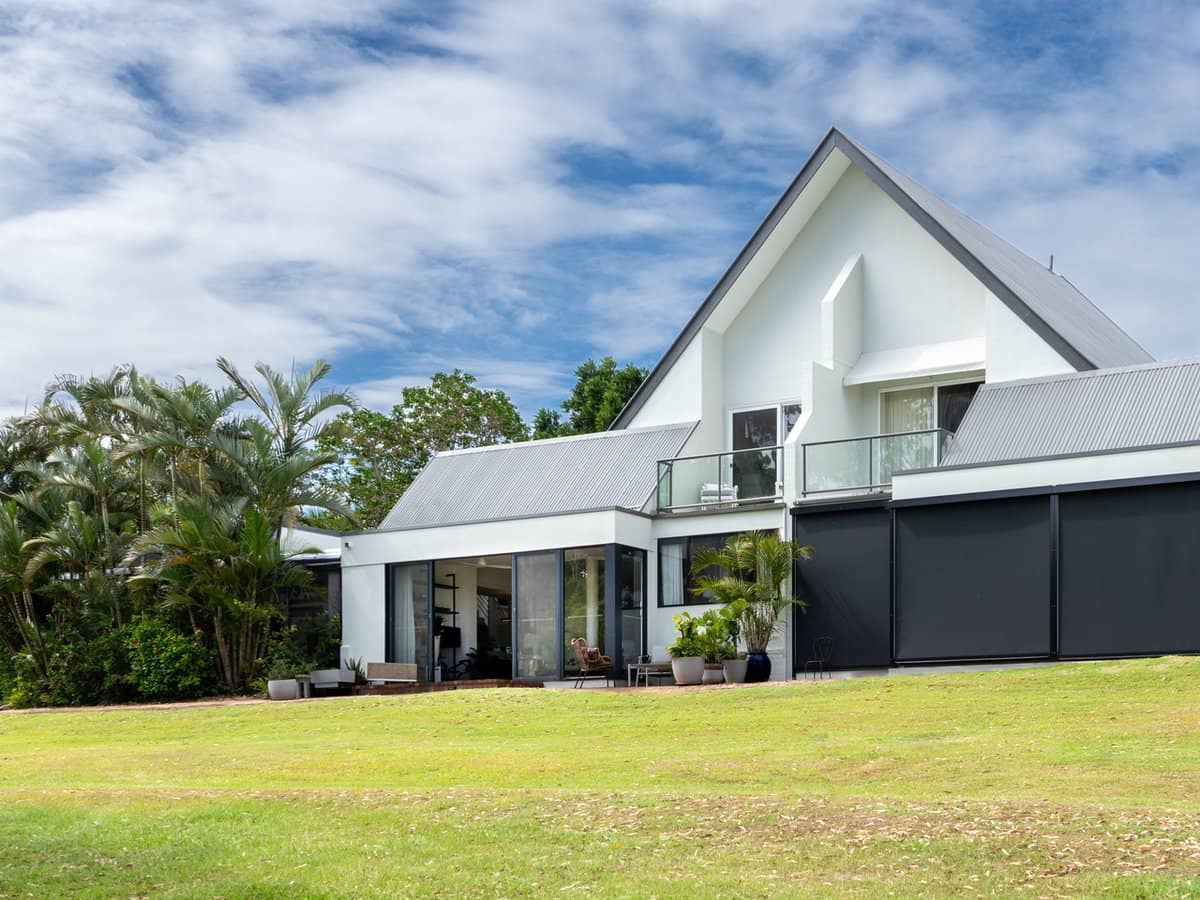 5413 Merion Terrace, SANCTUARY COVE - Thumbnail 2