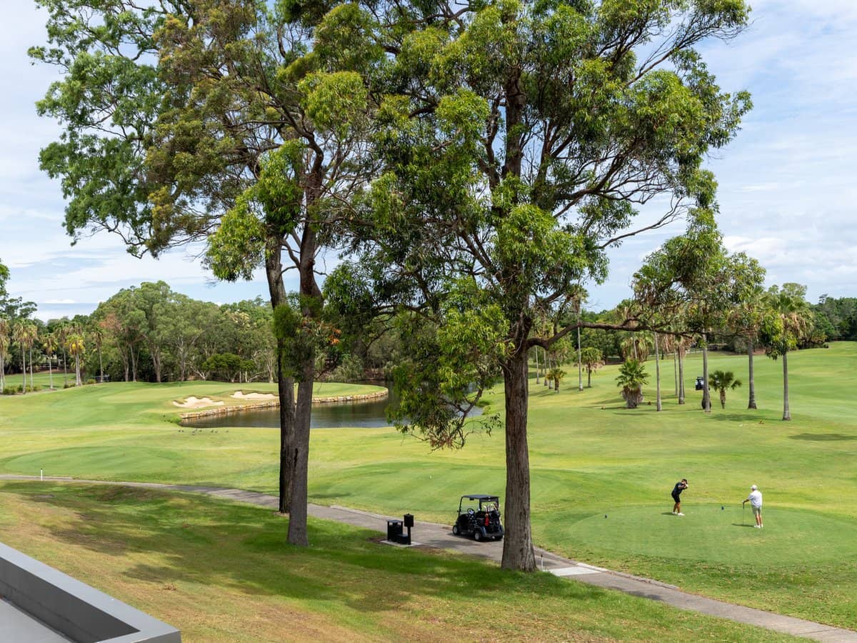 5413 Merion Terrace, SANCTUARY COVE - Thumbnail 7