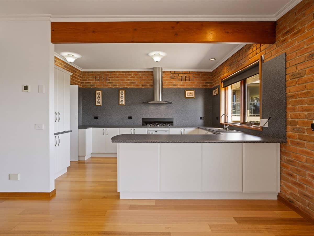 93 Somerset Drive, MOUNT MARTHA - Thumbnail 4