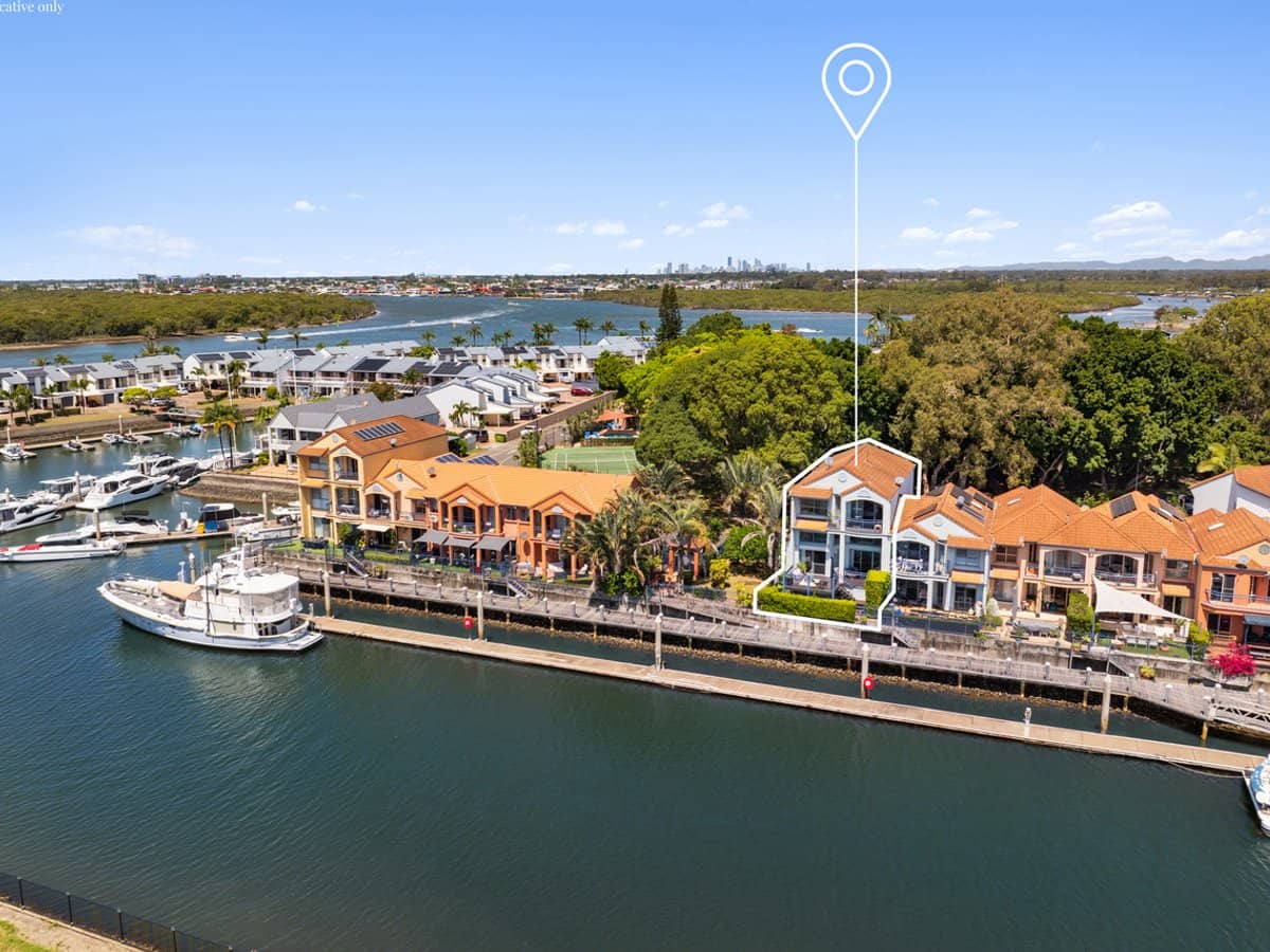 51 John Lund Drive, HOPE ISLAND - Thumbnail 1