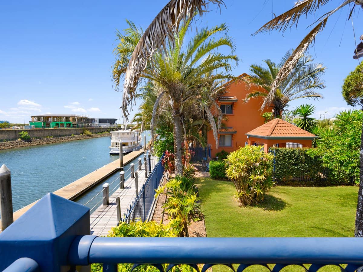 51 John Lund Drive, HOPE ISLAND - Thumbnail 6