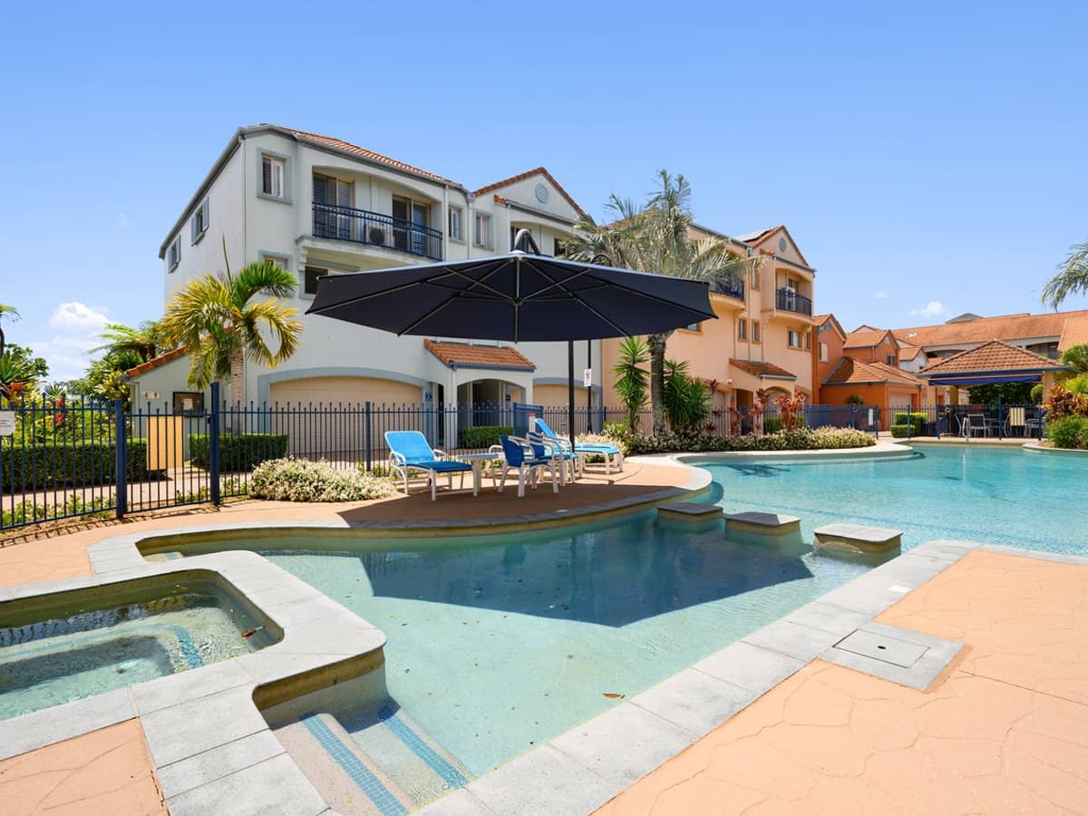 51 John Lund Drive, HOPE ISLAND - Thumbnail 25