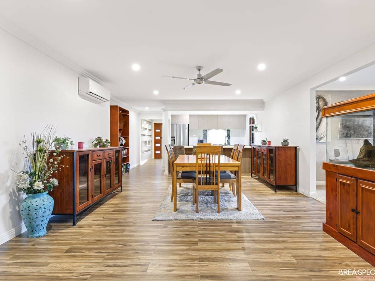 10 Ramsay Place, Upper Coomera - Thumbnail 5