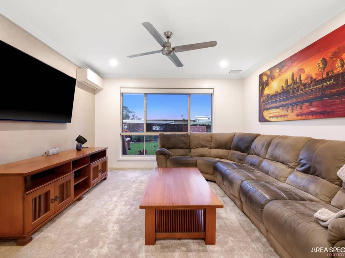 10 Ramsay Place, Upper Coomera - Thumbnail 7