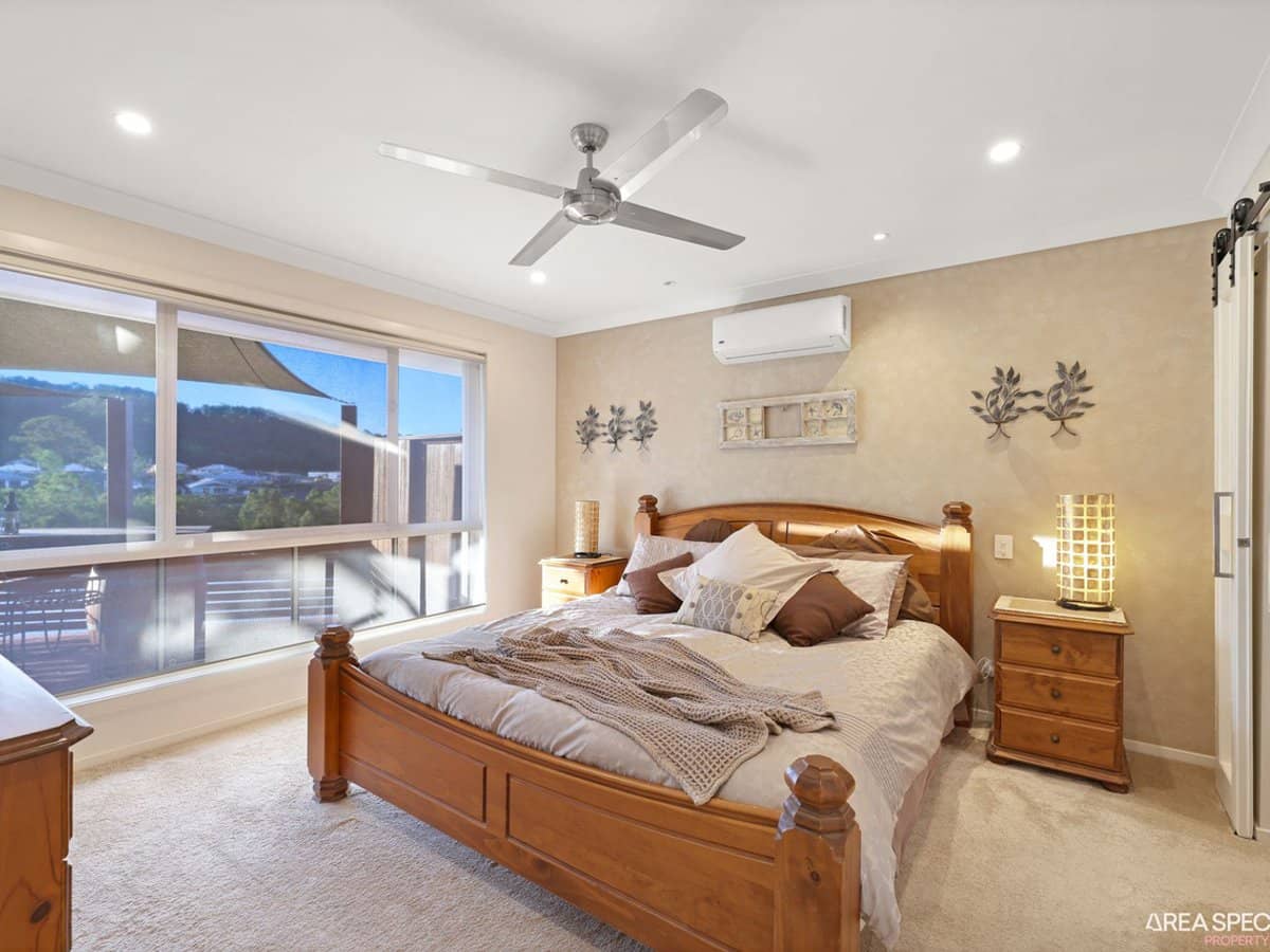 10 Ramsay Place, Upper Coomera - Thumbnail 10