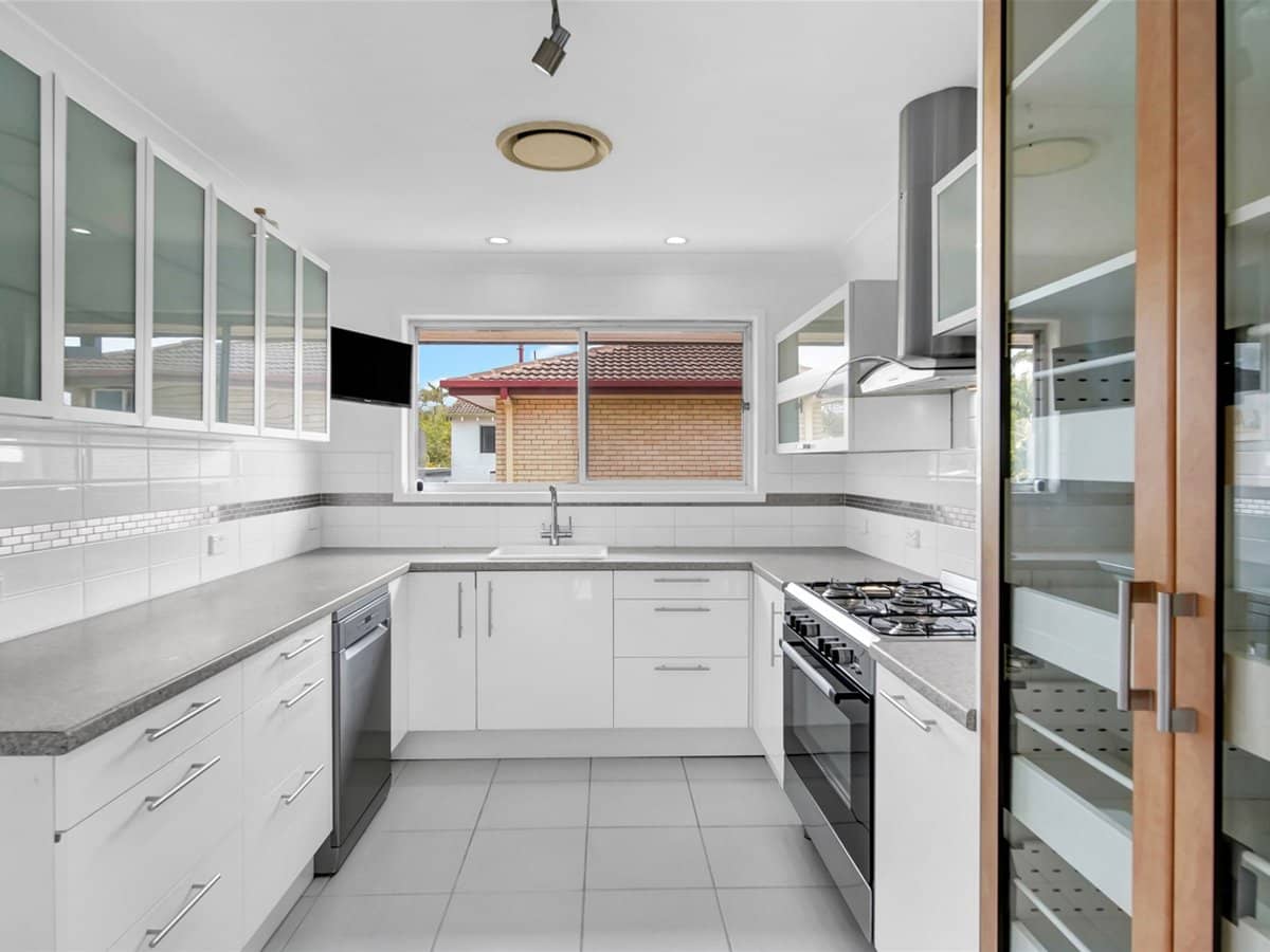 64 Lislane Street, FERNY GROVE - Thumbnail 4