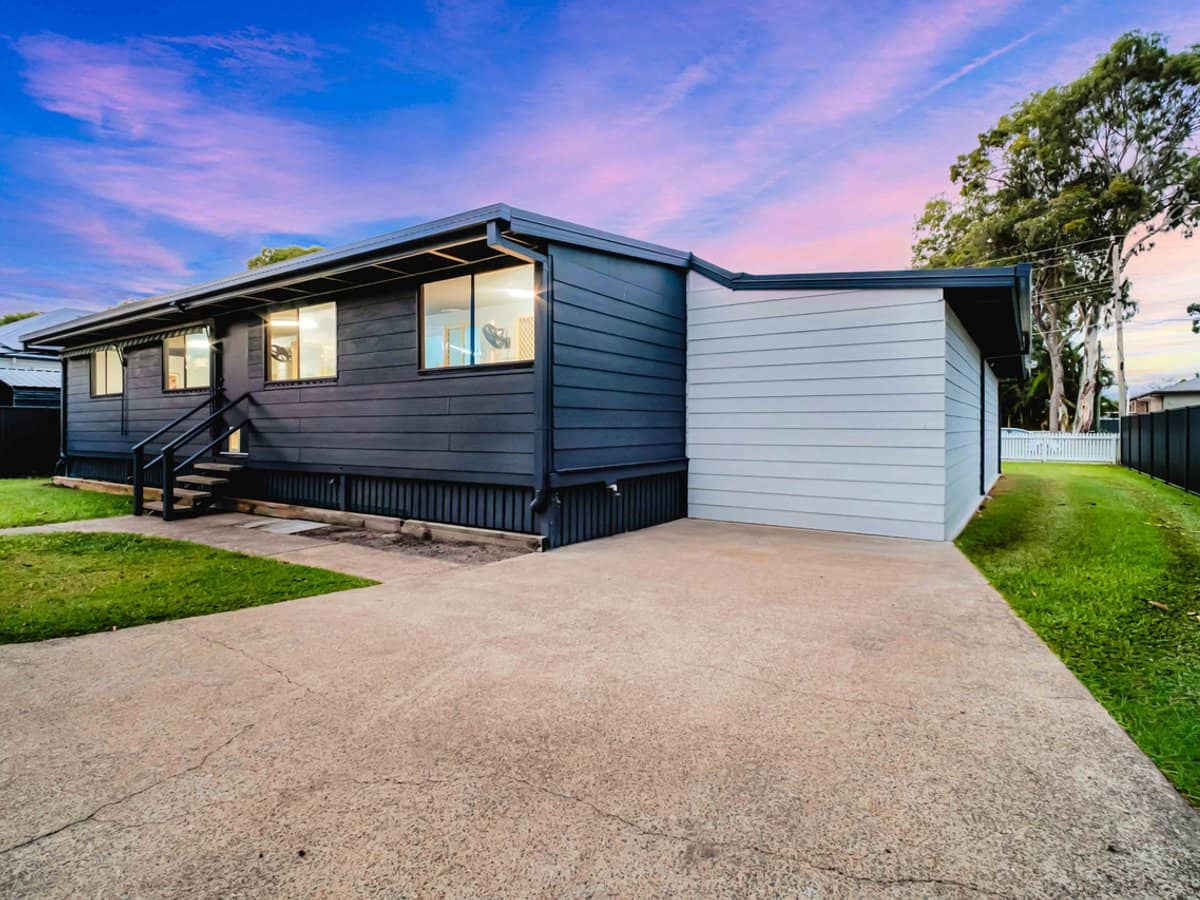 24 Crescent Avenue, HOPE ISLAND - Thumbnail 21