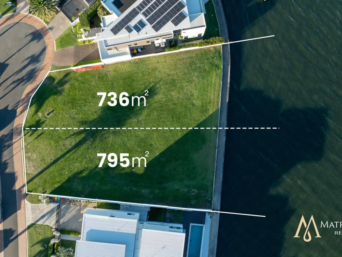 67 The Peninsula, PARADISE POINT - Thumbnail 8