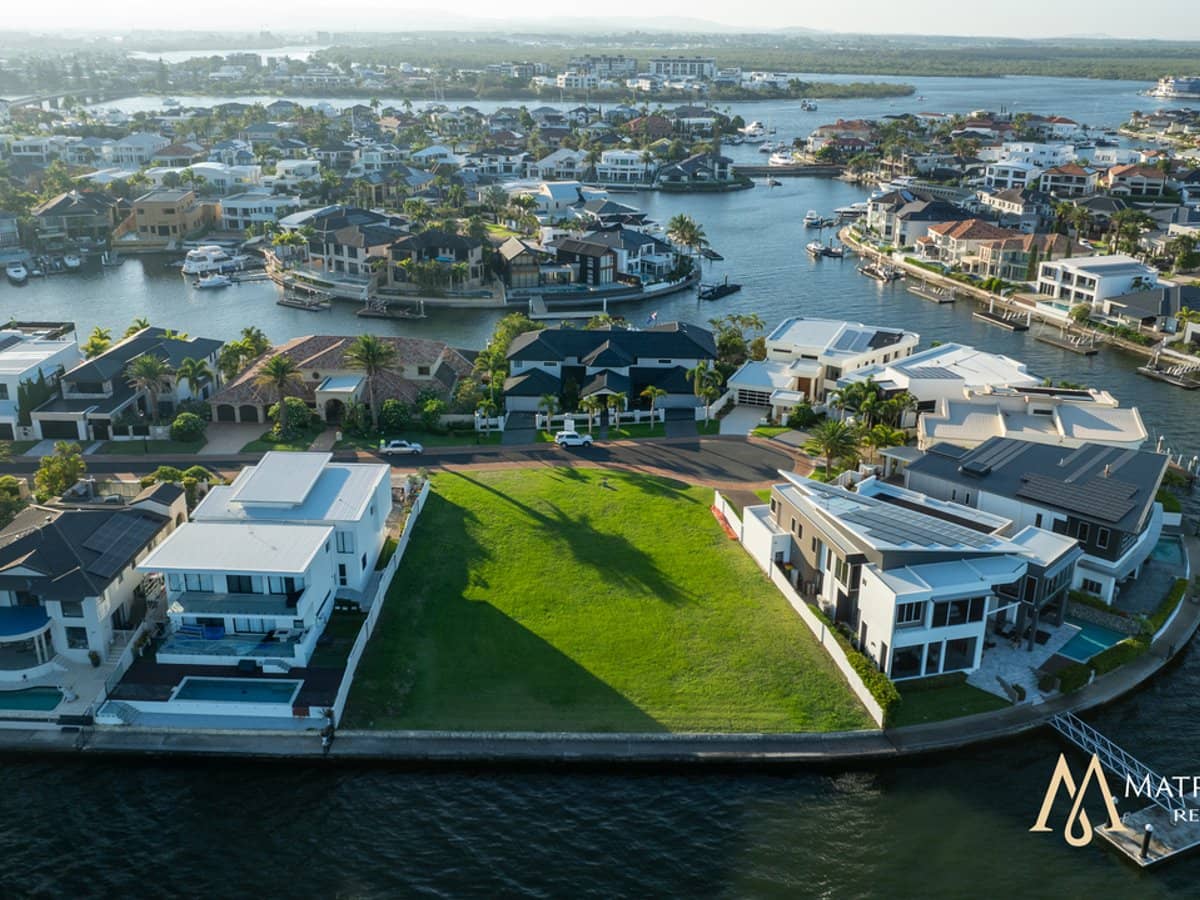 67 The Peninsula, PARADISE POINT - Thumbnail 12