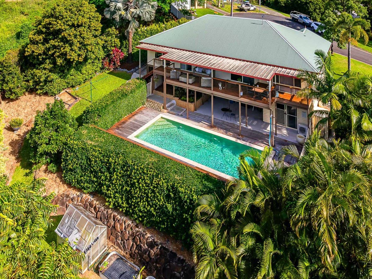 70-72 Parkmeadows Court, BONOGIN - Thumbnail 4