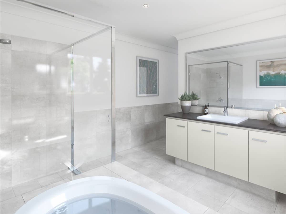 532 Chambers Flat Road, LOGAN RESERVE - Thumbnail 3