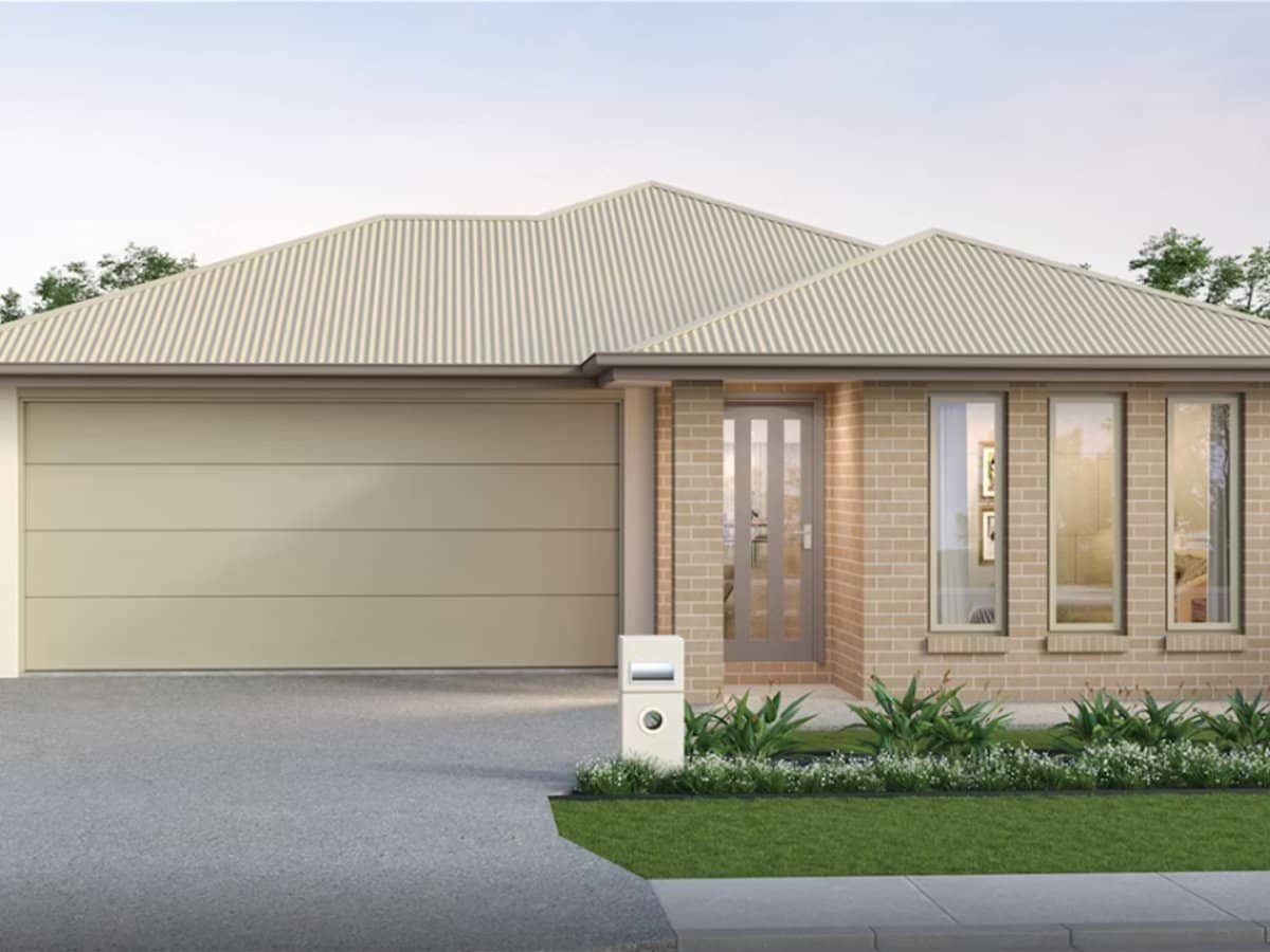 1 Awesome Parade, GRIFFIN - Thumbnail 1