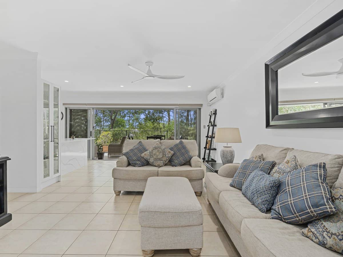 2/25 Lisa Crescent, COOMERA - Thumbnail 3