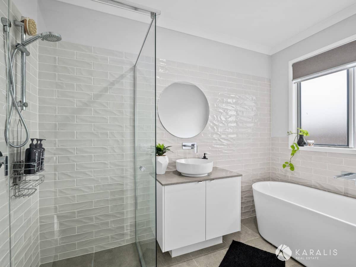 17 Windsor Avenue, YARRABILBA - Thumbnail 16