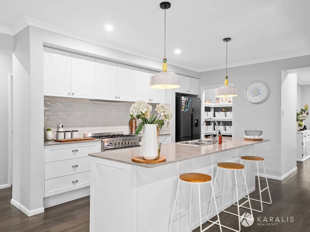 17 Windsor Avenue, YARRABILBA - Thumbnail 9