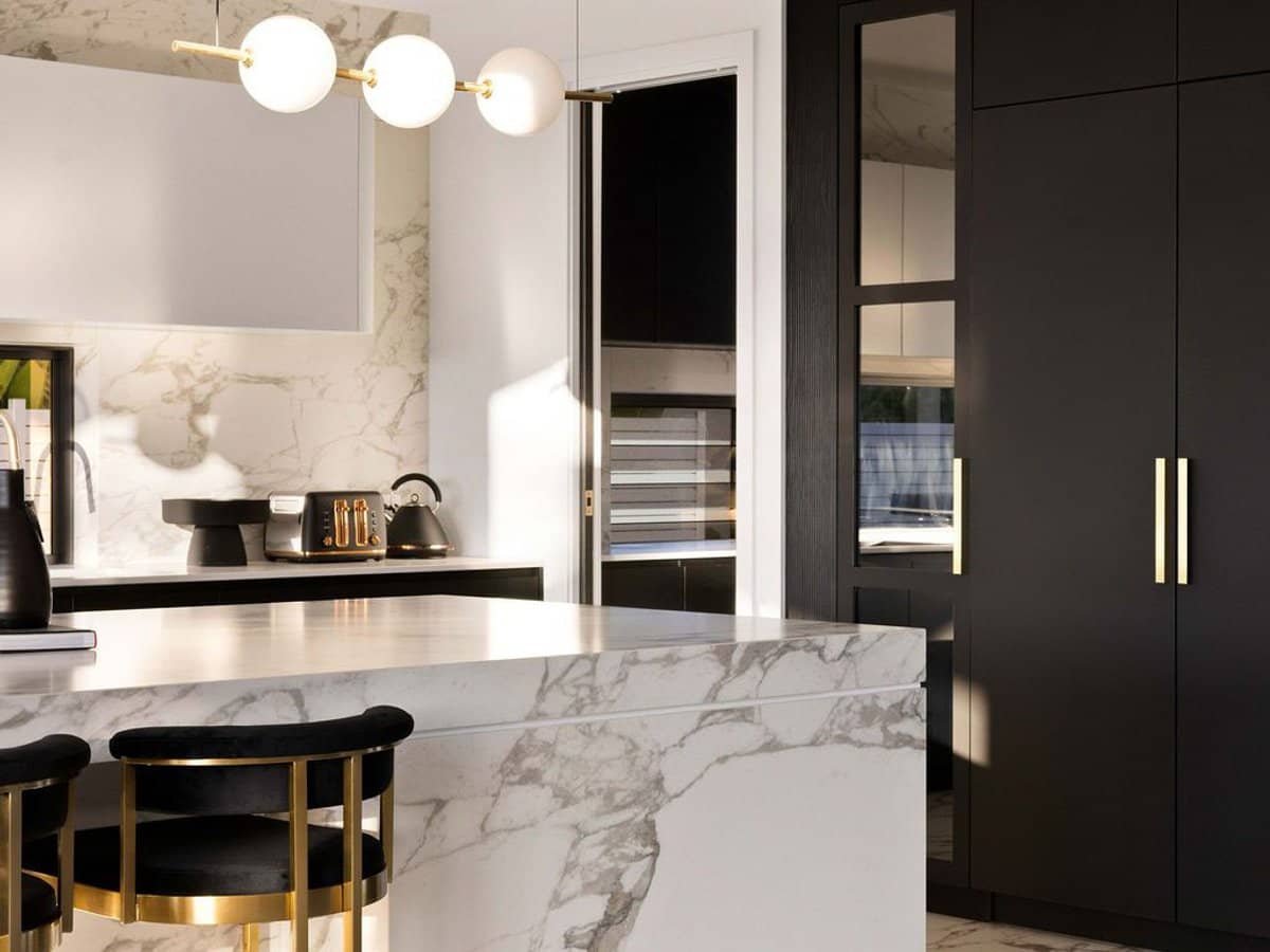 125 Paradise Parade, Jacobs Well - Thumbnail 18