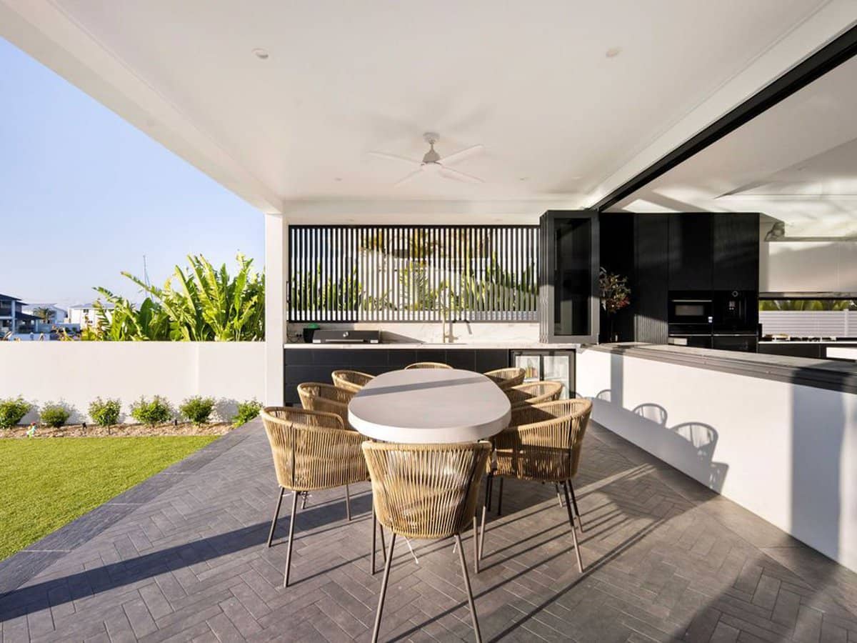 125 Paradise Parade, Jacobs Well - Thumbnail 25