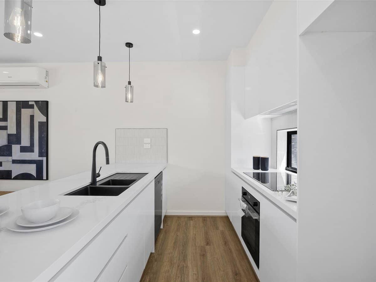 5 Plane Street, THOMASTOWN - Thumbnail 3