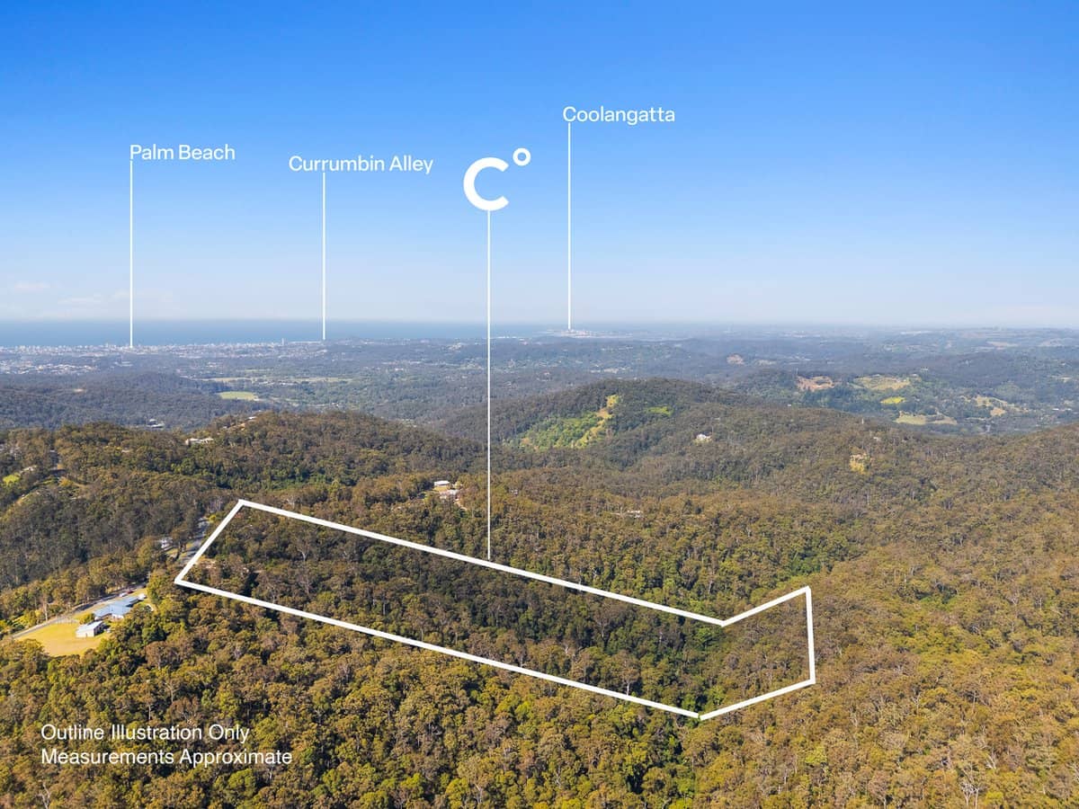 15 Chesterfield Drive, BONOGIN - Thumbnail 6
