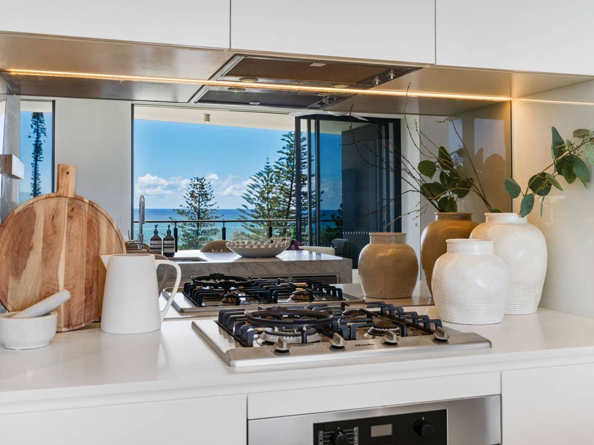 4-6 Alexandra Avenue, Broadbeach - Thumbnail 4