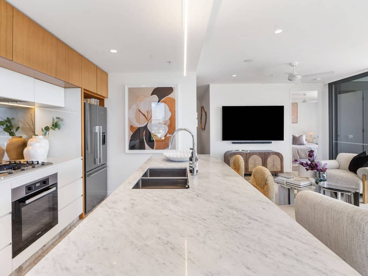 4-6 Alexandra Avenue, Broadbeach - Thumbnail 11