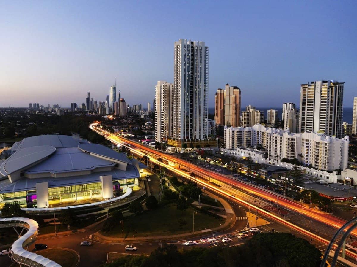 10 First Avenue, BROADBEACH - Thumbnail 13