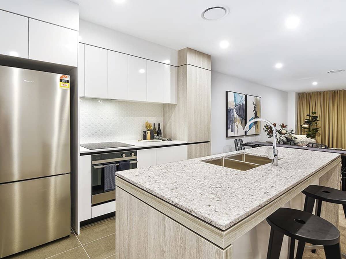 10 First Avenue, BROADBEACH - Thumbnail 17