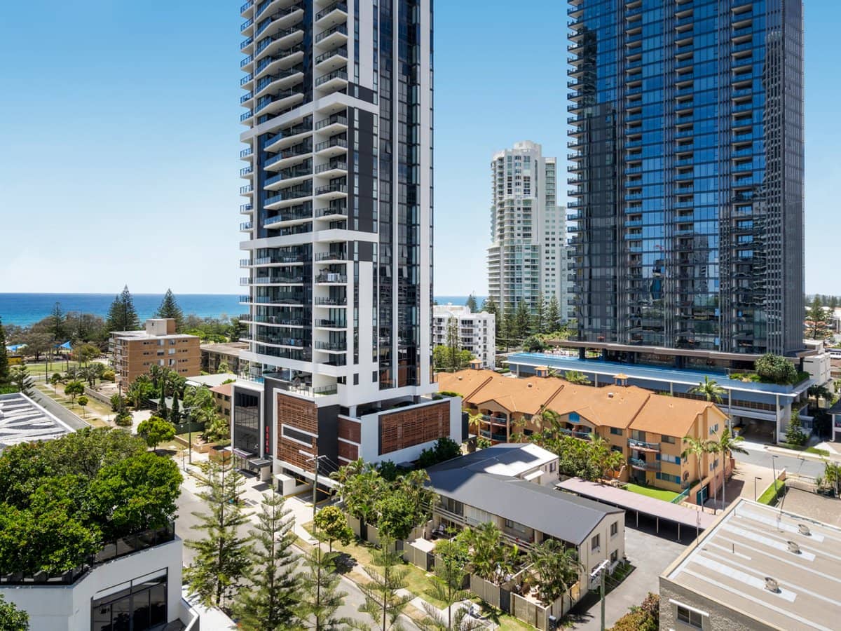 20809/21 Elizabeth Avenue, BROADBEACH - Thumbnail 5