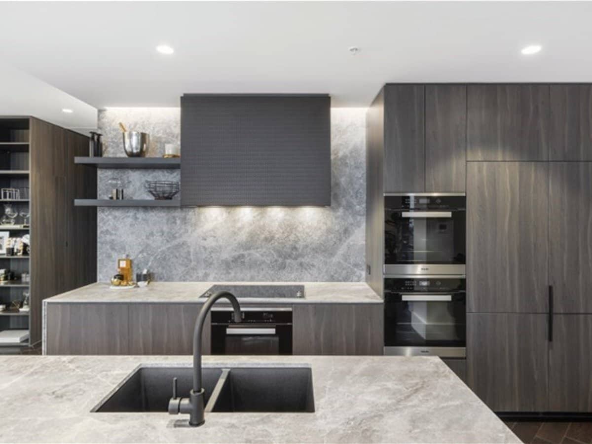 162 George &amp; Hull Road, LEPPINGTON - Thumbnail 1