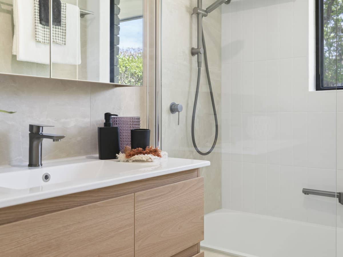 4 Angaston Avenue, CARRARA - Thumbnail 15