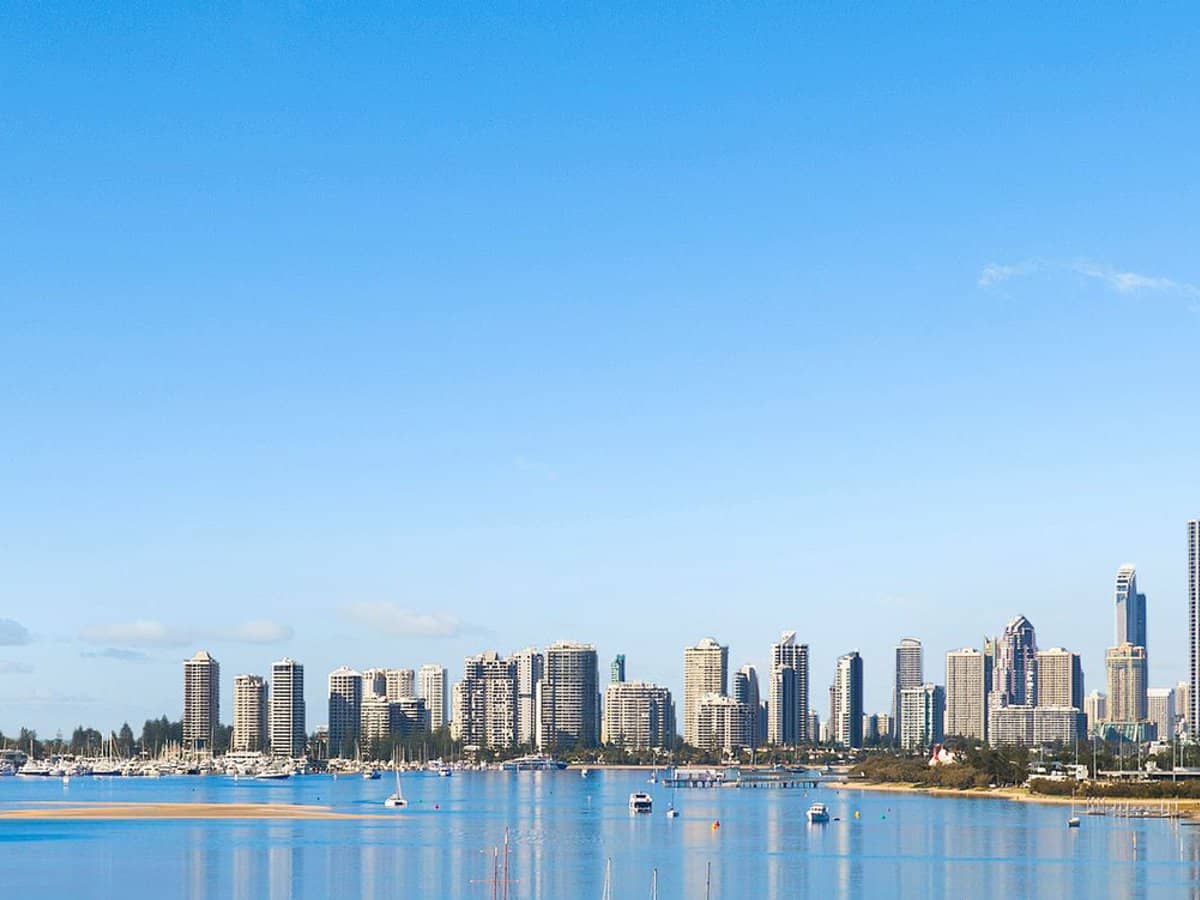 26 Gold Coast Highway, SOUTHPORT - Thumbnail 2