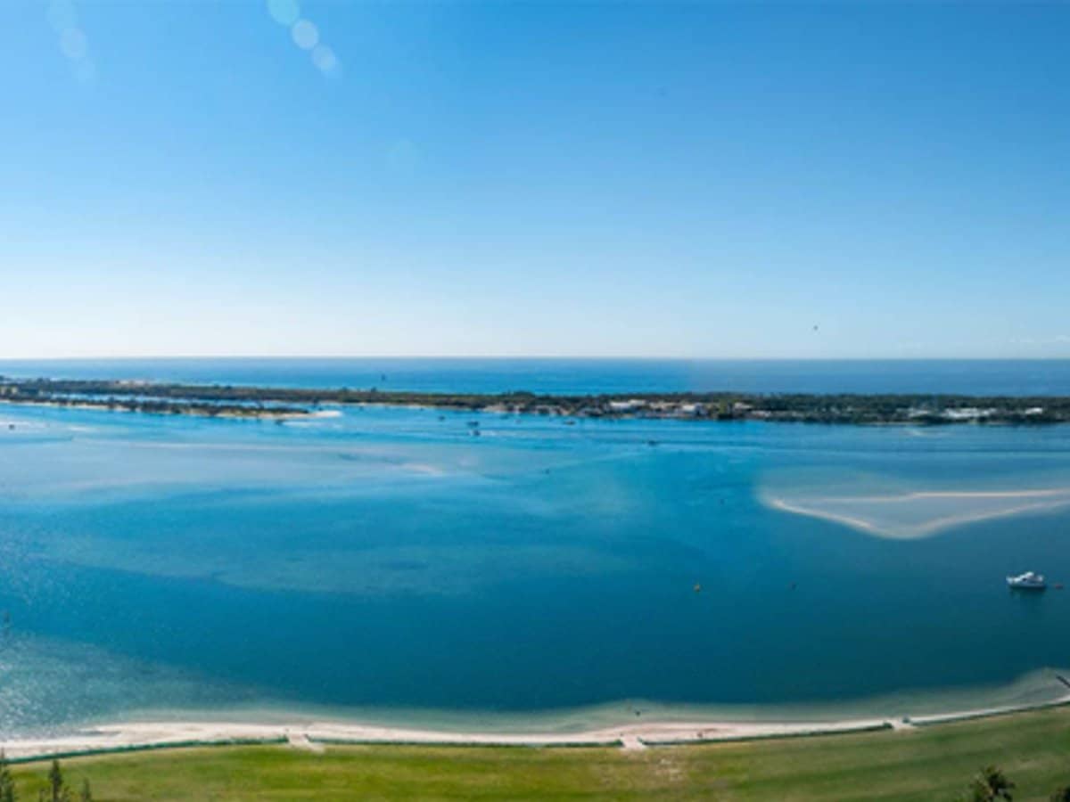 26 Gold Coast Highway, SOUTHPORT - Thumbnail 14