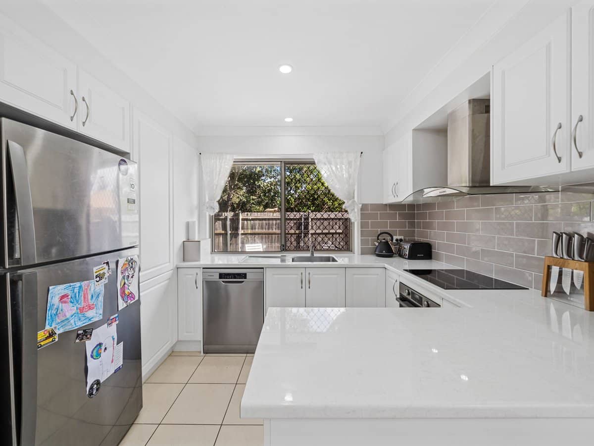 202-206 Fryar Road, EAGLEBY - Thumbnail 6