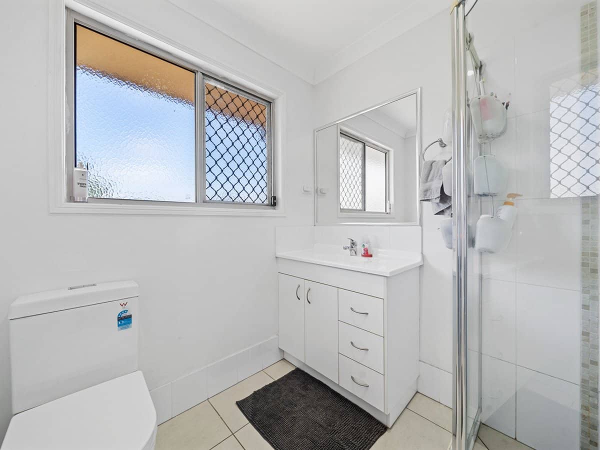 202-206 Fryar Road, EAGLEBY - Thumbnail 9