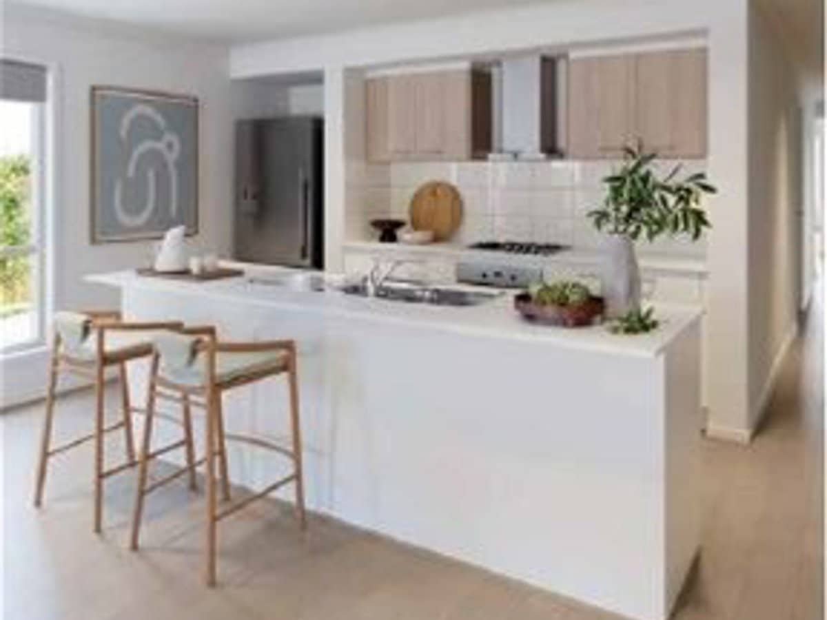 300 New Road, DEEBING HEIGHTS - Thumbnail 2